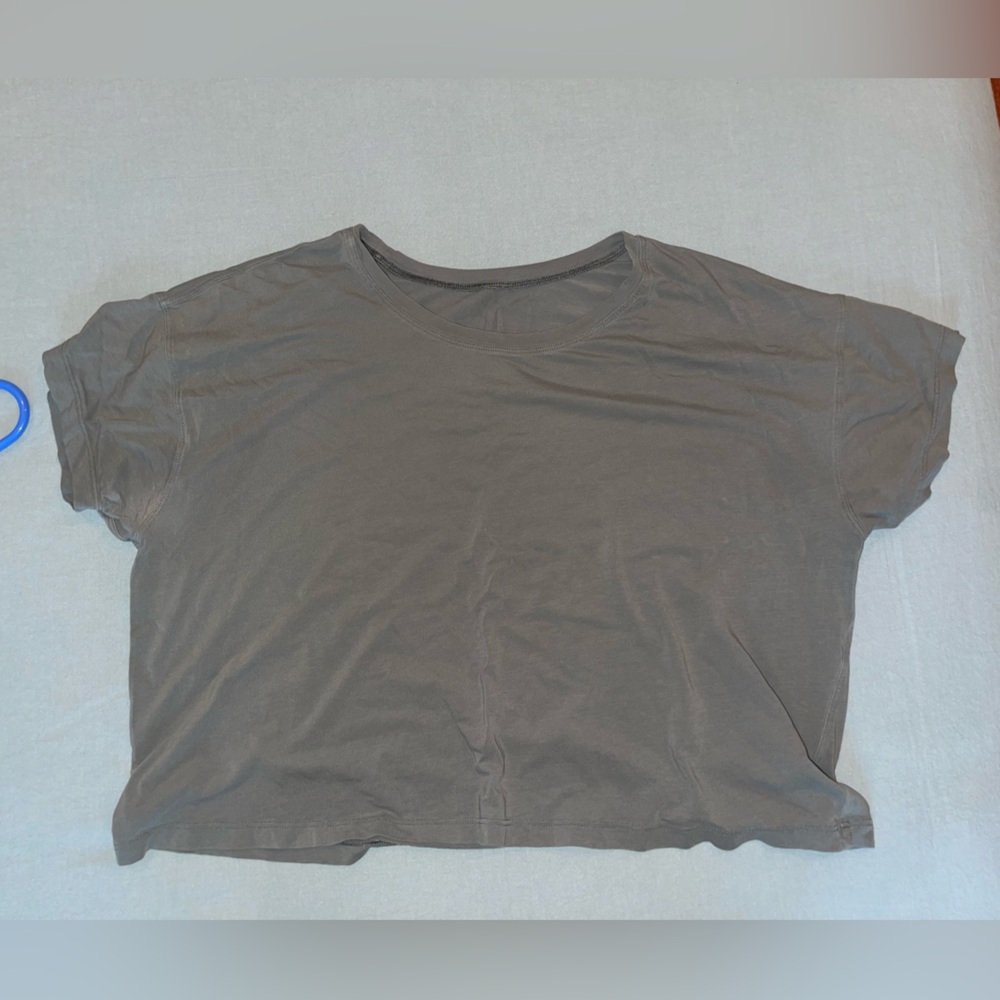 Lululemon cates tee